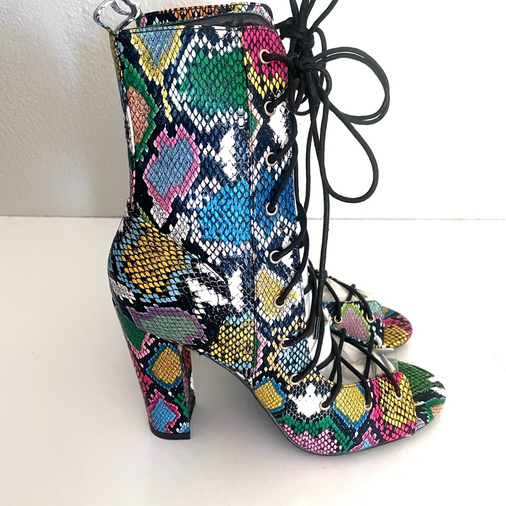 LILIANA Sage lace up chunky heel multicolor snake print heeled sandal size 10 - Picture 2 of 11